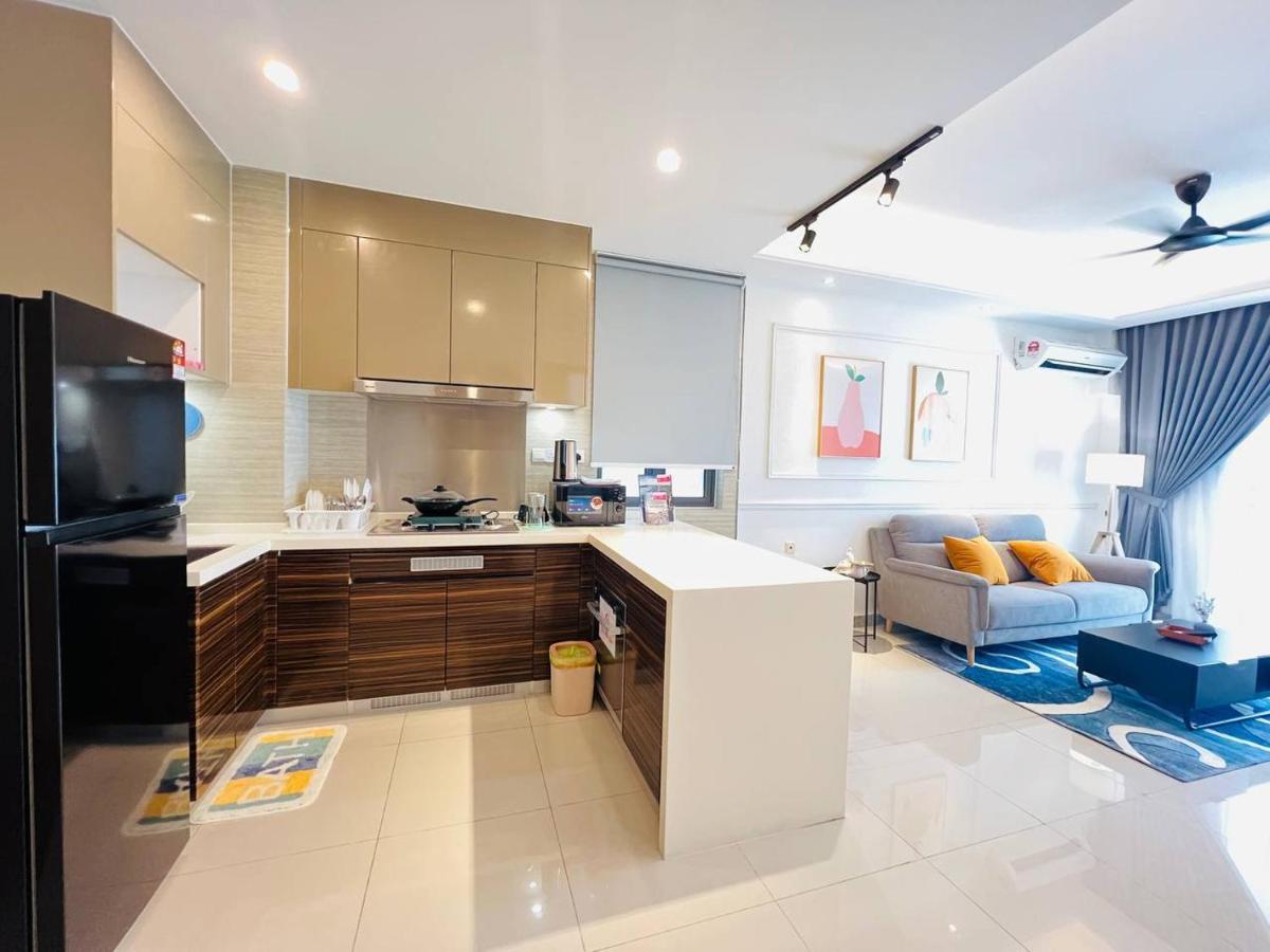 R&F Princess Cove At Anju Johor Bahru Exteriör bild